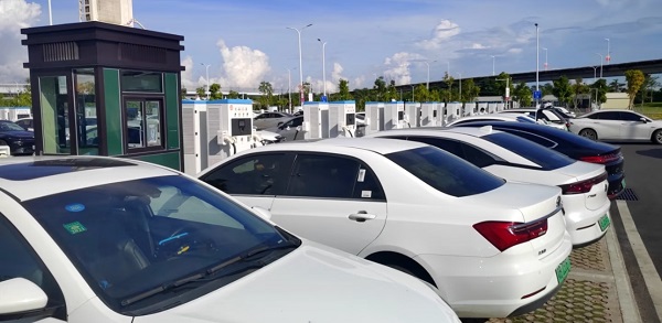 إن أعمالنا في مجال تصدير مركبات الطاقة الجديدة تتقدم حاليًا بشكل مطرد