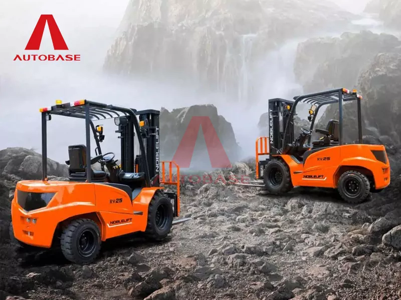 هل الرافعات الشوكية من سلسلة Noblelift A هي أفضل حل للمستودعات الكهربائية للتعامل مع المواد الحديثة